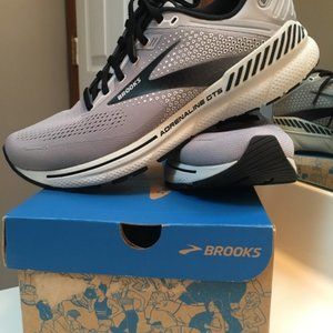 Mens Brooks Adrenaline GTS 22 (Latest Model)Brand New Not Worn Size 11.5 Medium